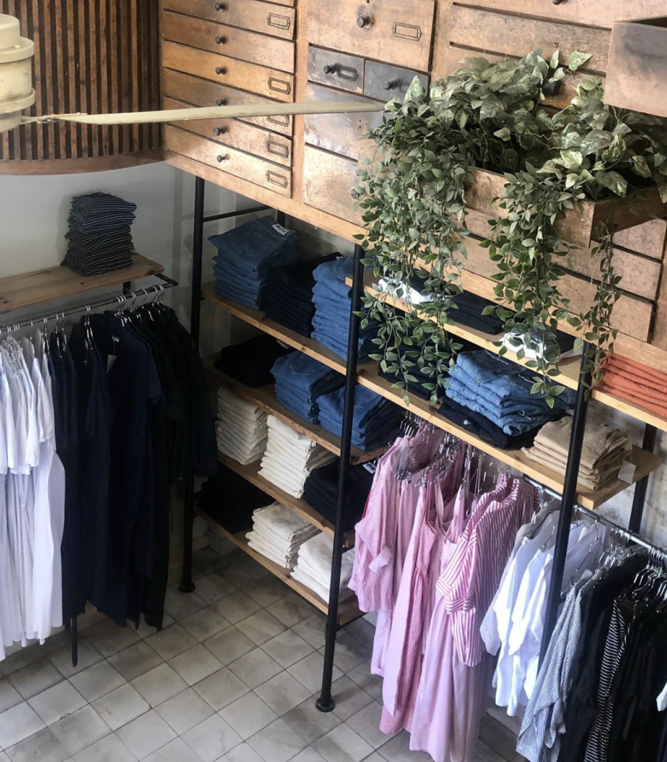 אתא, נעים להכיר